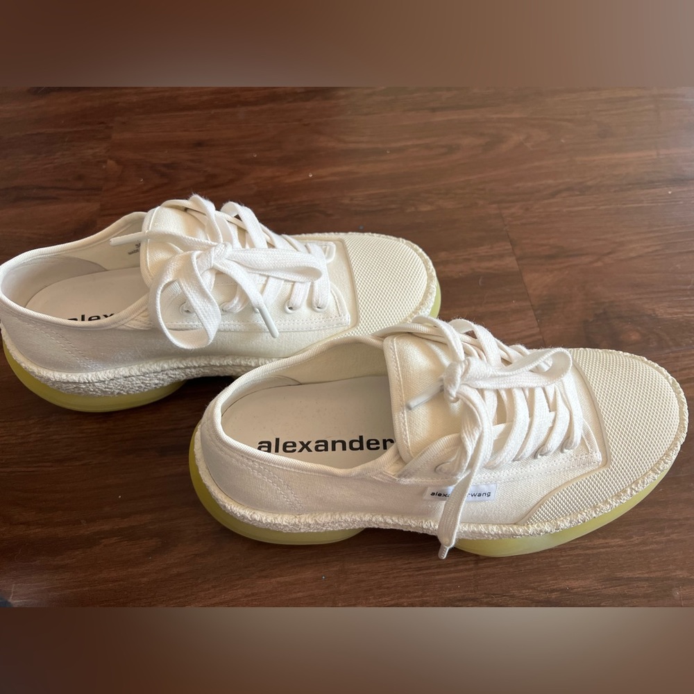 Alexander Wang A1 White low-top Sneaker
